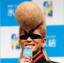 綾小路翔がバンドを始めたきっかけは“見た目”への挫折「初めての挫折でした」