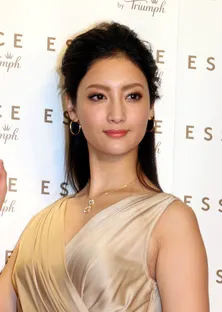 「木村拓哉はドラマの撮影現場に台本を持ってこない」共演の菜々緒が証言！