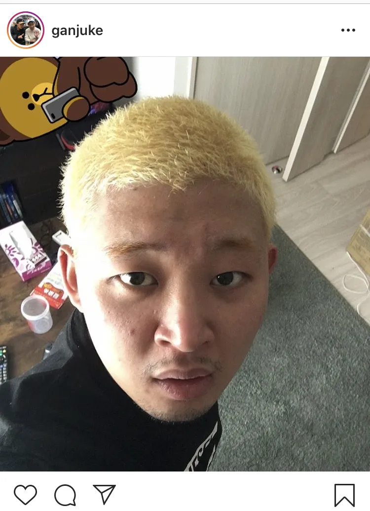 【写真を見る】Instagramでは髪の毛を金色やピンク色にしてファンを驚かせている後藤拓実