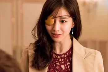 “オレンジ色の眼帯”も話題！田中みな実の怪演が追い風、今期の“ダークホース”ドラマか＜M 愛すべき人がいて＞