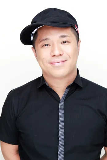 ものまねタレント・河口こうへい、おすすめ“おうちエンタメ”は「カラオケ」「テレビ千鳥」「アオアシ」【#StayHome連載】