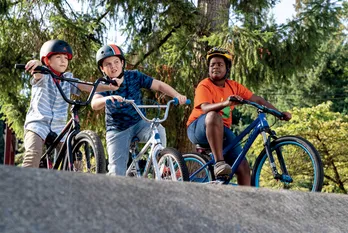 小6男子3人組が“初キス”を賭けて壮大な旅へ！ ゴールドバーグ「簡単な言葉で説明しても強烈」と絶賛