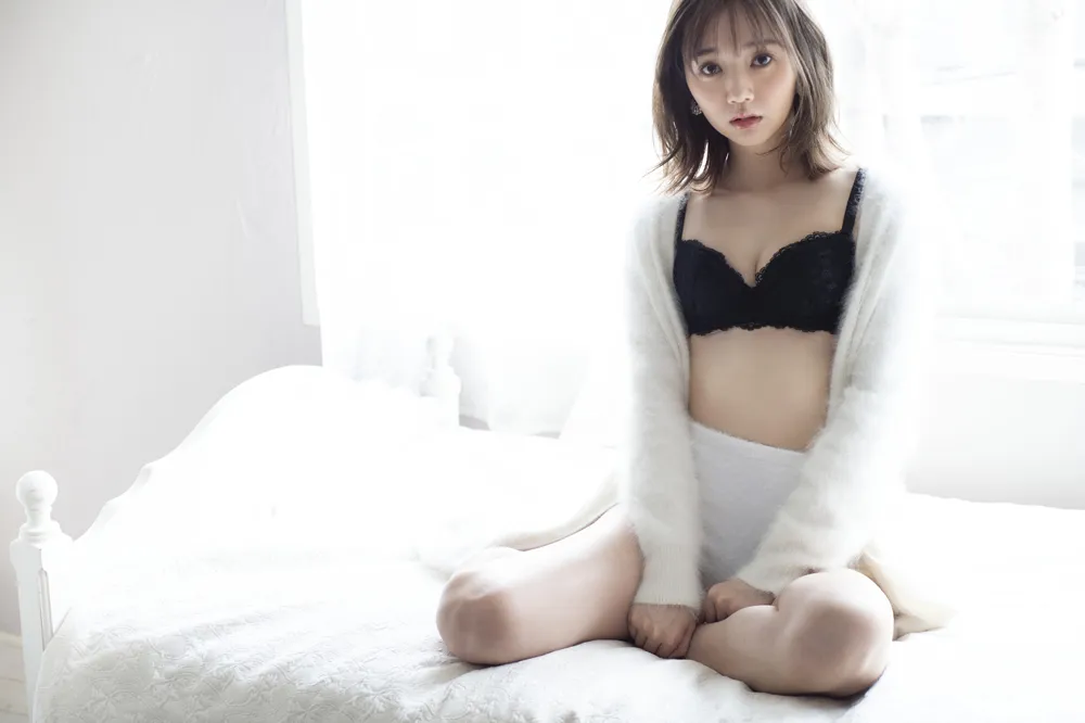 江野沢愛美が下着ブランド「Belletia Paris」イメージモデルに就任