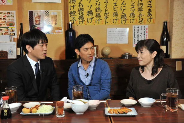 写真左から安住紳一郎アナウンサー、薬丸裕英、岡江久美子さん