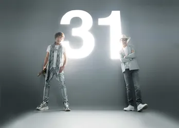 DIMENSION、2年半ぶりのニューアルバム『31』が発売前にAmazon3部門で1位を獲得！