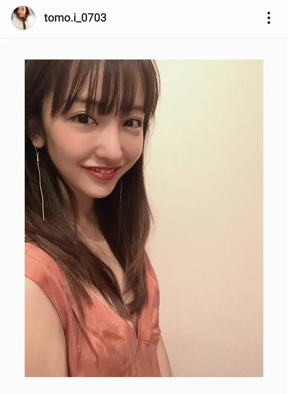 ※画像は板野友美(tomo.i_0703)公式Instagramのスクリーンショット