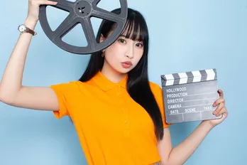 “現役女子高生の映画評論家”藤川らるむ、3歳上の黒木ひかりに「まさか高校でかぶるとは…」