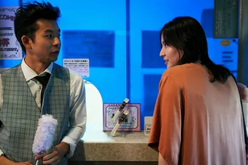 長澤まさみが仲野太賀を“挑発” 映画「MOTHER マザー」場面写真解禁