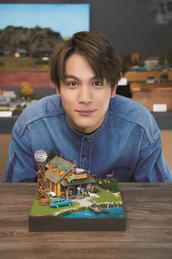 中川大志、憧れの別荘が完成＆お披露目！「ジオラマには夢がある」【中川大志連載】