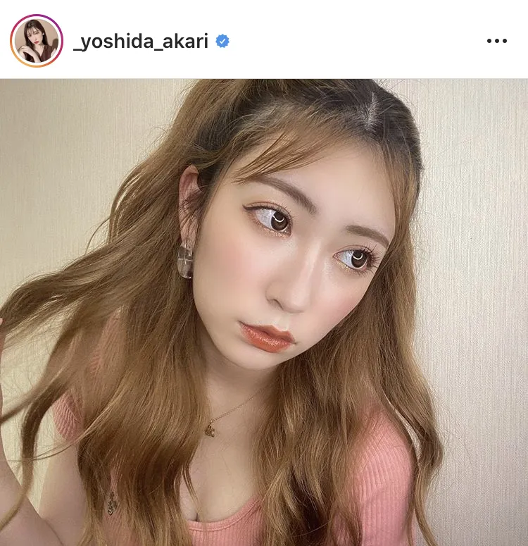 ※吉田朱里公式Instagram(_yoshida_akari)のスクリーンショット