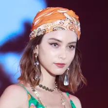 滝沢カレン、アインシュタイン稲田の弾き語りに「めちゃめちゃいい歌!シンガーとしてズルい」