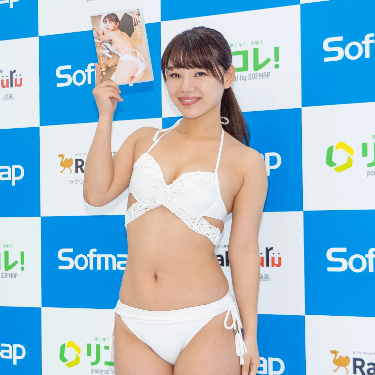 大川成美DVD「もっといけない関係」(イーネット・フロンティア)発売イベントより