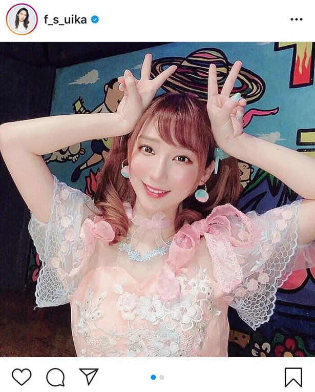 【写真を見る】「30歳に見えない」の声も…ファーストサマーウイカ、ツインテール＆ロリータ姿(ほか、“エロ脚”SHOT集など11枚)