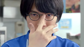 神木隆之介＆中川大志がコンビニ店員に！ 迫力ある会計で松本穂香を圧倒