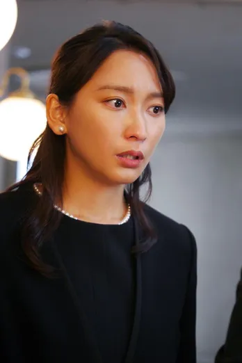 杏、9年ぶりに「世にも奇妙な物語」出演!『思わずページをめくる手を急いでしまいました』