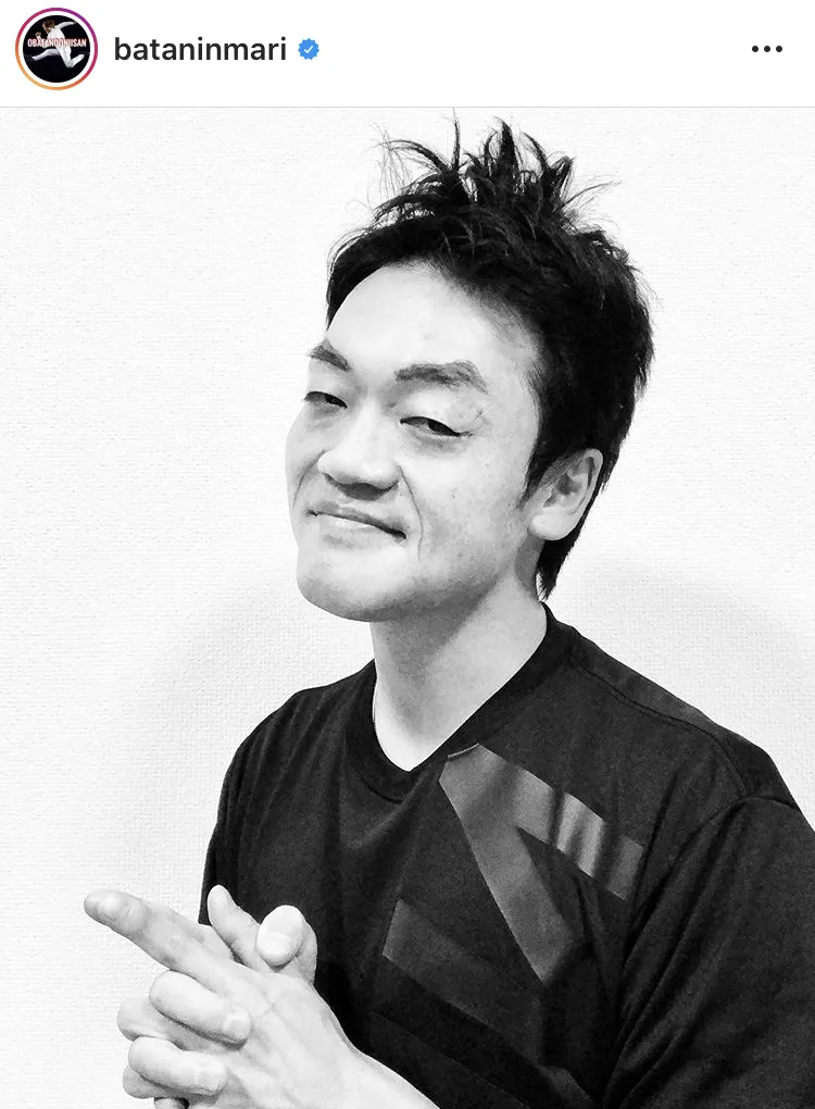 【写真を見る】おばたのお兄さん、音楽プロデューサー“J.Y. Park”の物まねに挑戦(ほか、ジブリ物まねSHOTなど10枚)