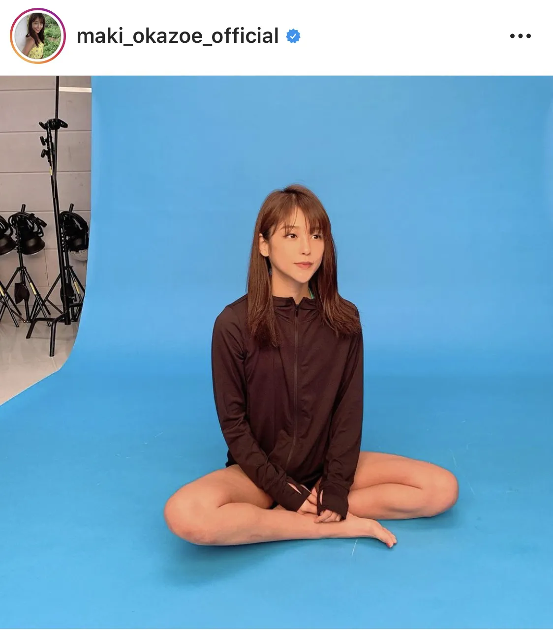 ※画像は岡副麻希(maki_okazoe_official)公式Instagramのスクリーンショット