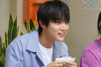 中川大志「この現場でしか見られないムロツヨシ」に安心感＜親バカ青春白書＞