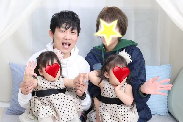 ノンスタ石田明の妻 バースデーフォト の家族写真を公開 双子ちゃんが3歳になったら まずは家族で集まりたい 画像7 9 芸能ニュースならザテレビジョン
