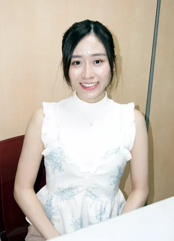 元NMB48・内木志「私というより、背景を見てほしいですね(笑)」<Interview>