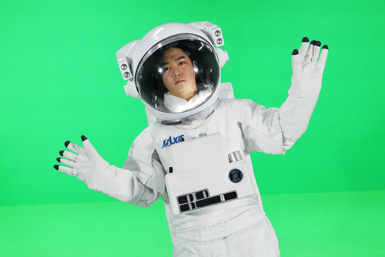 【写真を見る】千葉雄大が子供の頃の夢だったという宇宙飛行士の役に挑戦！