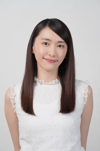 新垣結衣、「ほんわかする現場」にクランクイン！ラブラブ夫婦ショットも＜親バカ青春白書＞