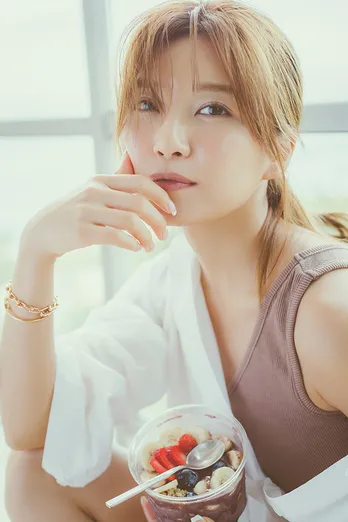 宇野実彩子、1stイメージ発売決定！ハワイでのぶらり旅に密着