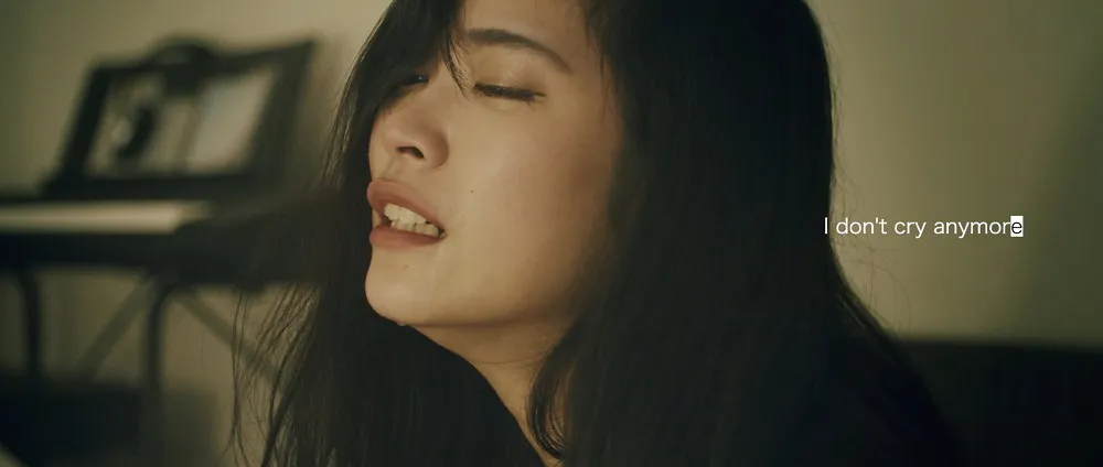 新曲「I don't cry anymore」のミュージックビデオを公開したEMPiRE