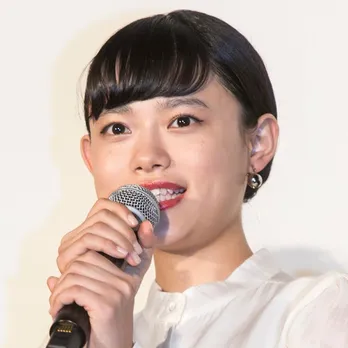 杉咲花、オシャレ度抜群!幼少期SHOTに反響「小さい時からすでに花ちゃん」「変わらず美人!」