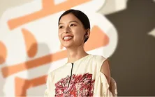 ＜芳根京子＞意外な“クセ”を告白「肘の皮がすっごい好きで、触りたいんです」