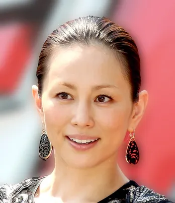 米倉涼子、“独立後初”ヨンアとの共演SHOTが大反響「美しすぎて心臓持ちません…」「大好きなコンビ!」