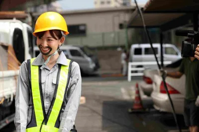 ひげ顔の自分に笑ってしまう小嶋陽菜