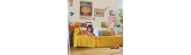 「ドキドキLOVE」MVのワンシーン