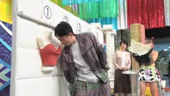 <有吉クイズ>有吉弘行の衝撃コスチュームマグカップを視聴者10名にプレゼント!