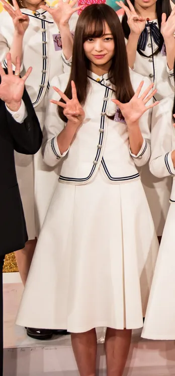 梅澤美波、海上がり直後SHOTに反響「ベビーフェイス」「あざと可愛い」