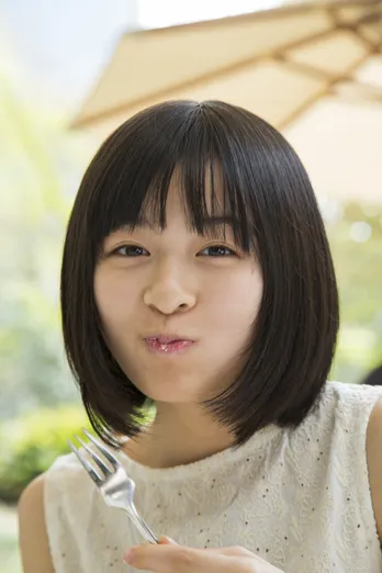 ＜森七菜＞1st写真集が発売前重版決定！高校生時代の貴重SHOTを一挙公開