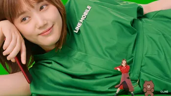 本田翼がキュートな“LINE モバイルダンス”を披露！