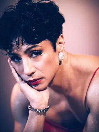 東山紀之がドラァグクイーンに、谷原章介とゲイカップル演じる感動作「最後まで愛し抜きます」