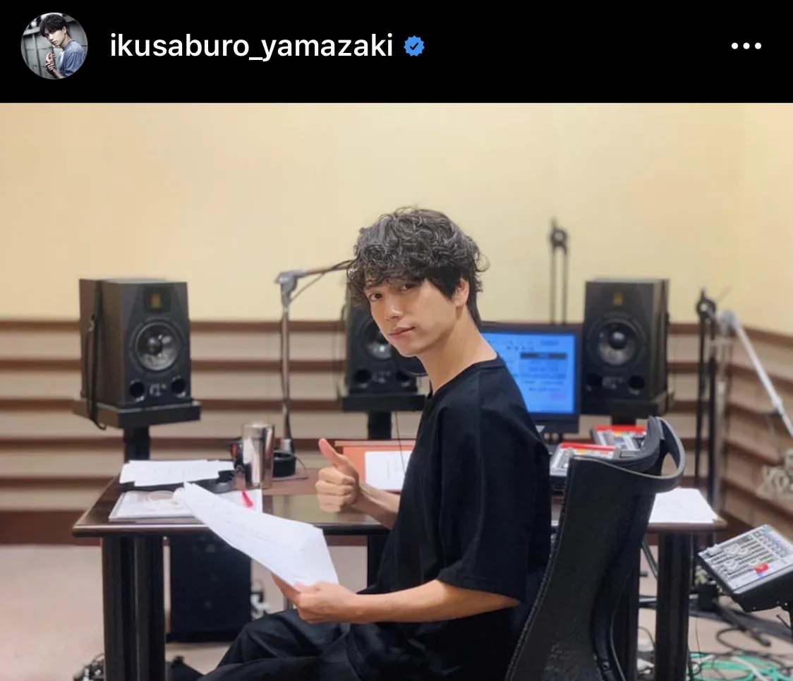 ※山崎育三郎公式Instagram(ikusaburo_yamazaki)より