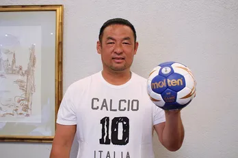 “平成唯一の三冠王”松中信彦がハンドボールに携わったきっかけと見据える“東京五輪後”＜インタビュー前編＞