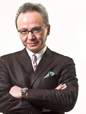 「少女A」「2億4千万の瞳」大ヒット作詞家・売野雅勇が明かす“印税生活”