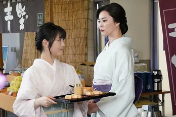 浜辺美波“七桜”と観月ありさ“今日子”の名バトル再び!「対決まとめ動画」公開<私たちはどうかしている>