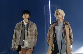 なにわ男子・道枝駿佑&美 少年・佐藤龍我“みちりゅ”コンビに反響「顔面強すぎる」<TGC2020 A/W>