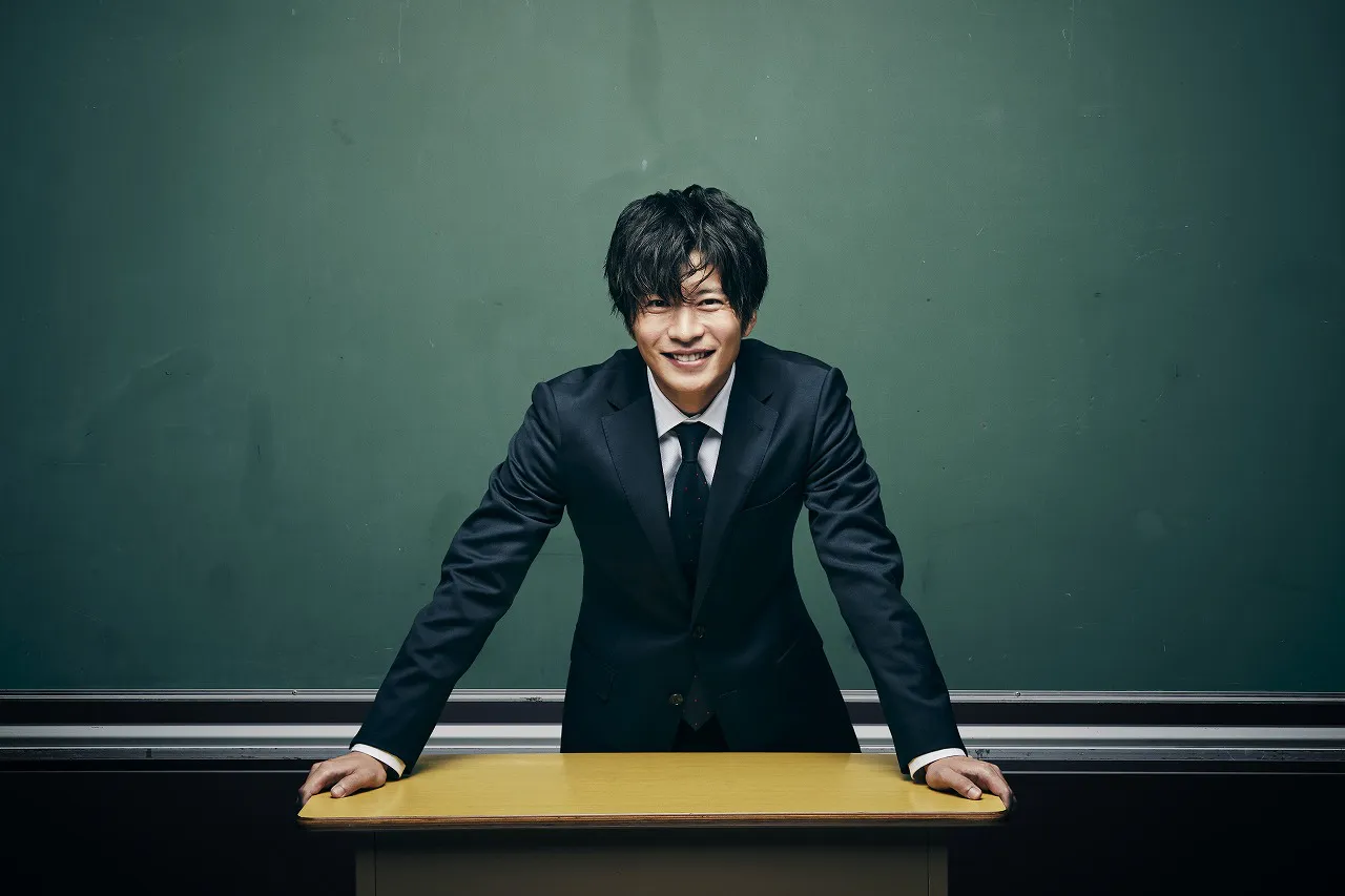 教師役で連続ドラマの主演を務めるのは初めての田中圭