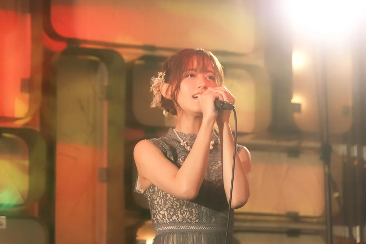 「Live from Grapefruits Moon 『月で逢いましょう』 ＃2 希島あいり」の模様