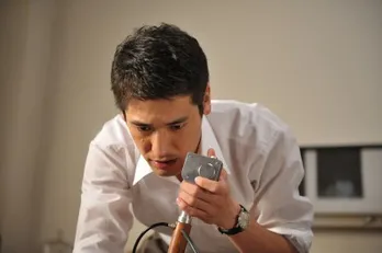 佐藤隆太が“世界初の偉業”を成し遂げた男を熱演!