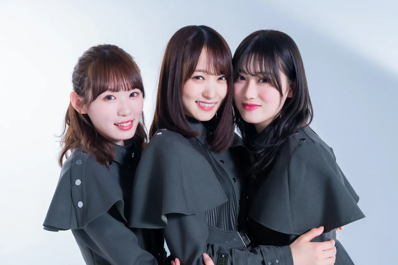 欅坂46・小池美波、菅井友香、守屋茜(写真左から)がインタビューに応じた