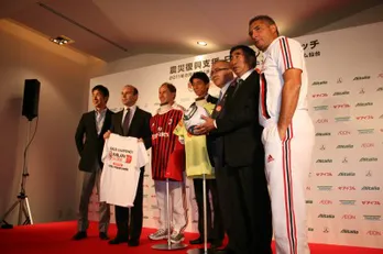 バレージ氏、マッサーロ氏がサッカーで日本の復興支援を誓う