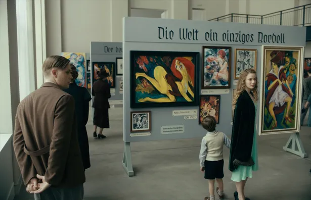 アカデミー賞外国語映画賞を受賞したフロリアン・ヘンケル・フォン・ドナースマルク監督による映画「ある画家の数奇な運命」