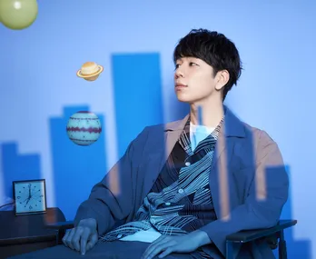西山宏太朗デビューミニアルバム『CITY』の全曲インデックス＆西山作詞「タイムマシン」のリリックビデオ公開！